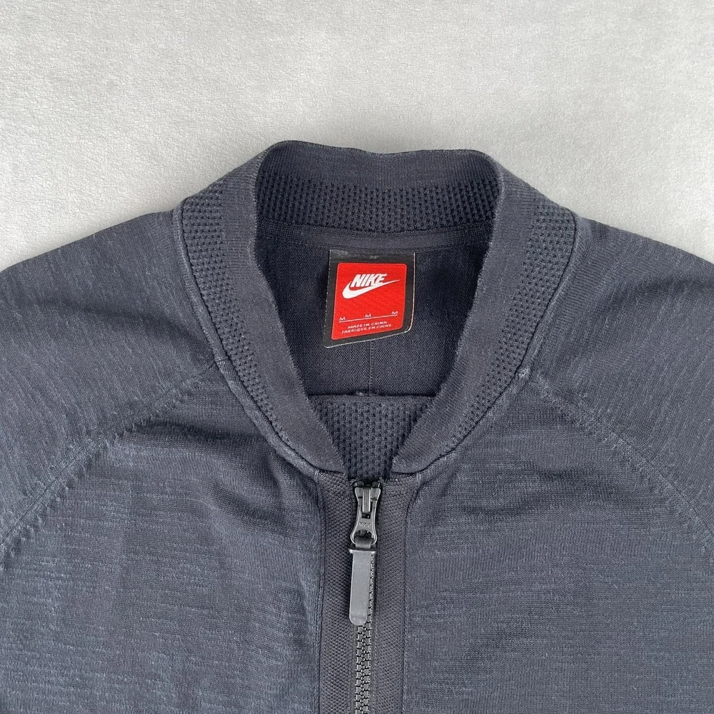 Nike Jacket Mens M Black Tech Knit Full Zip Bomber Mesh‎ Panels Comfy 810558-010